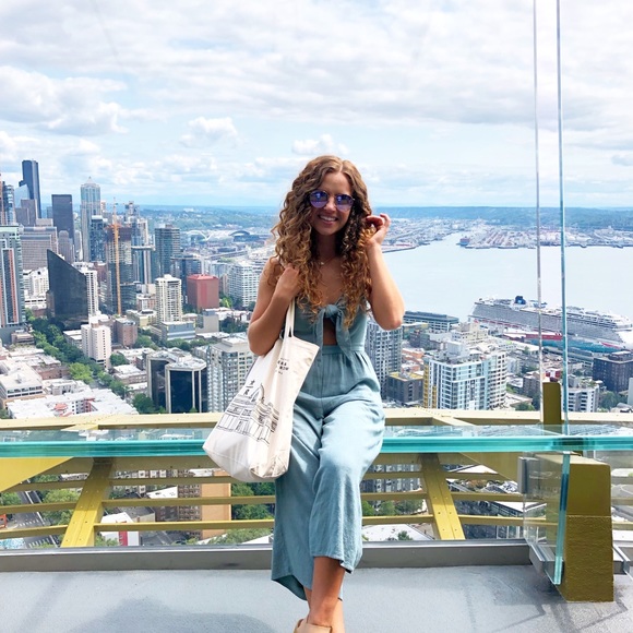 Meet your Posher, Mackenzie - Picture 2 of 6